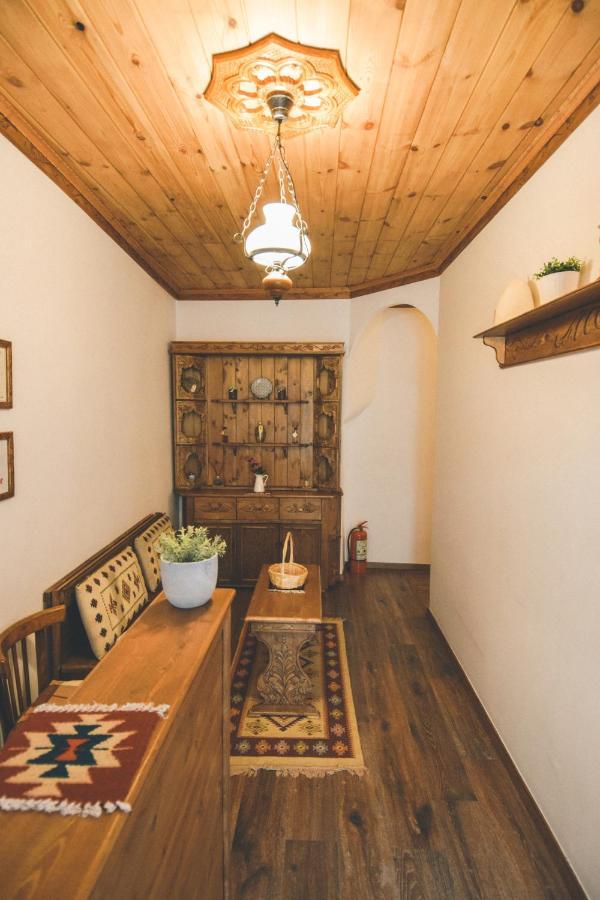 4 Rooms Gjirokastra Exteriör bild