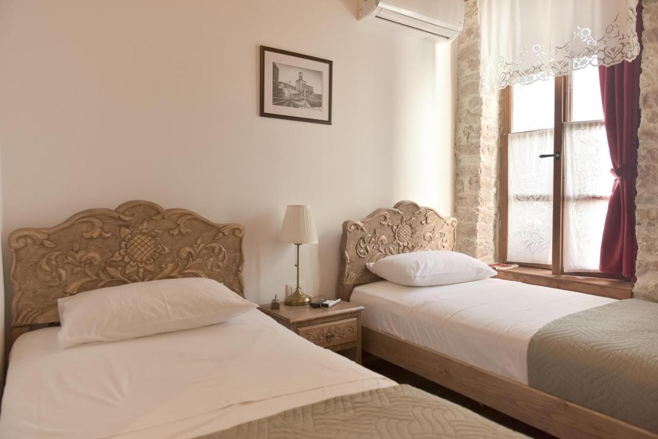 4 Rooms Gjirokastra Exteriör bild