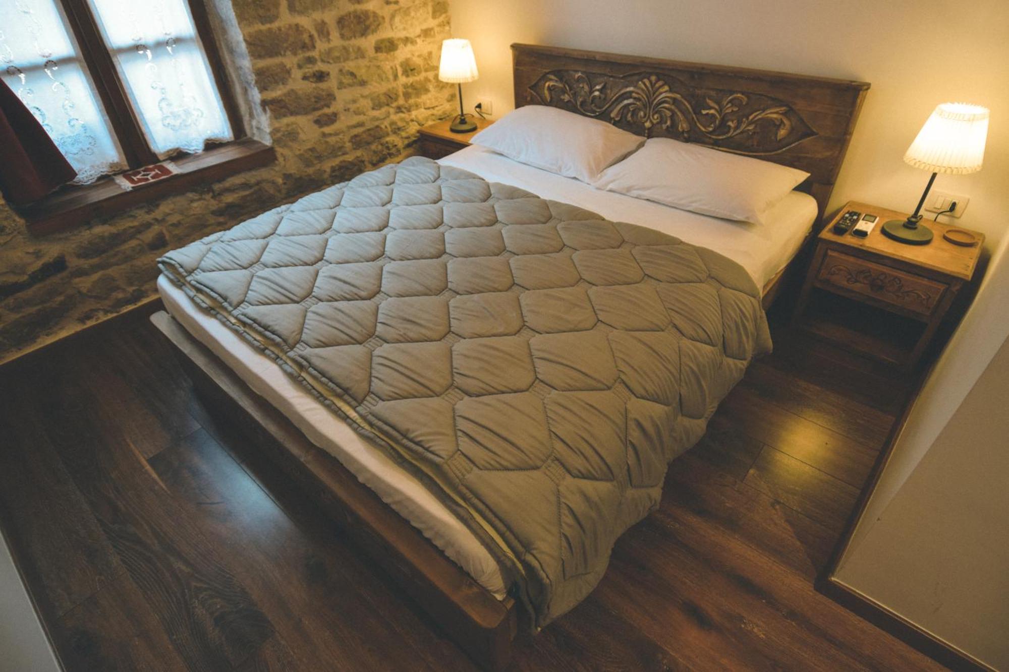 4 Rooms Gjirokastra Exteriör bild